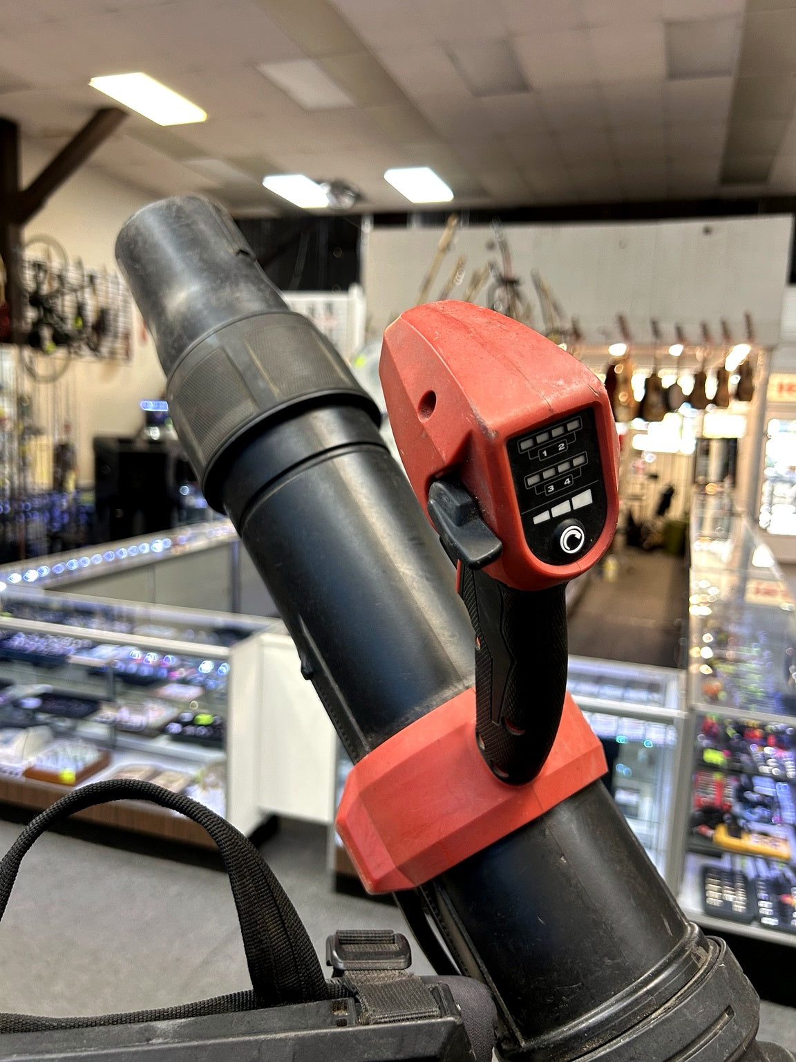 Milwaukee M18 FUEL 3009-20 Dual Battery Backpack Blower 650 CFM 155 MPH