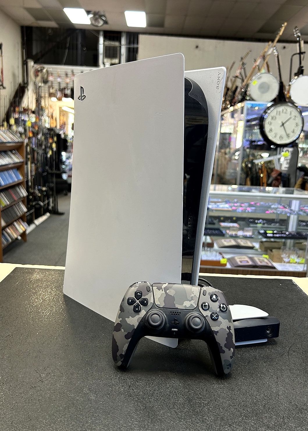 Sony PlayStation 5 PS5 Digital Edition Camo DualSense Controller HD Camera