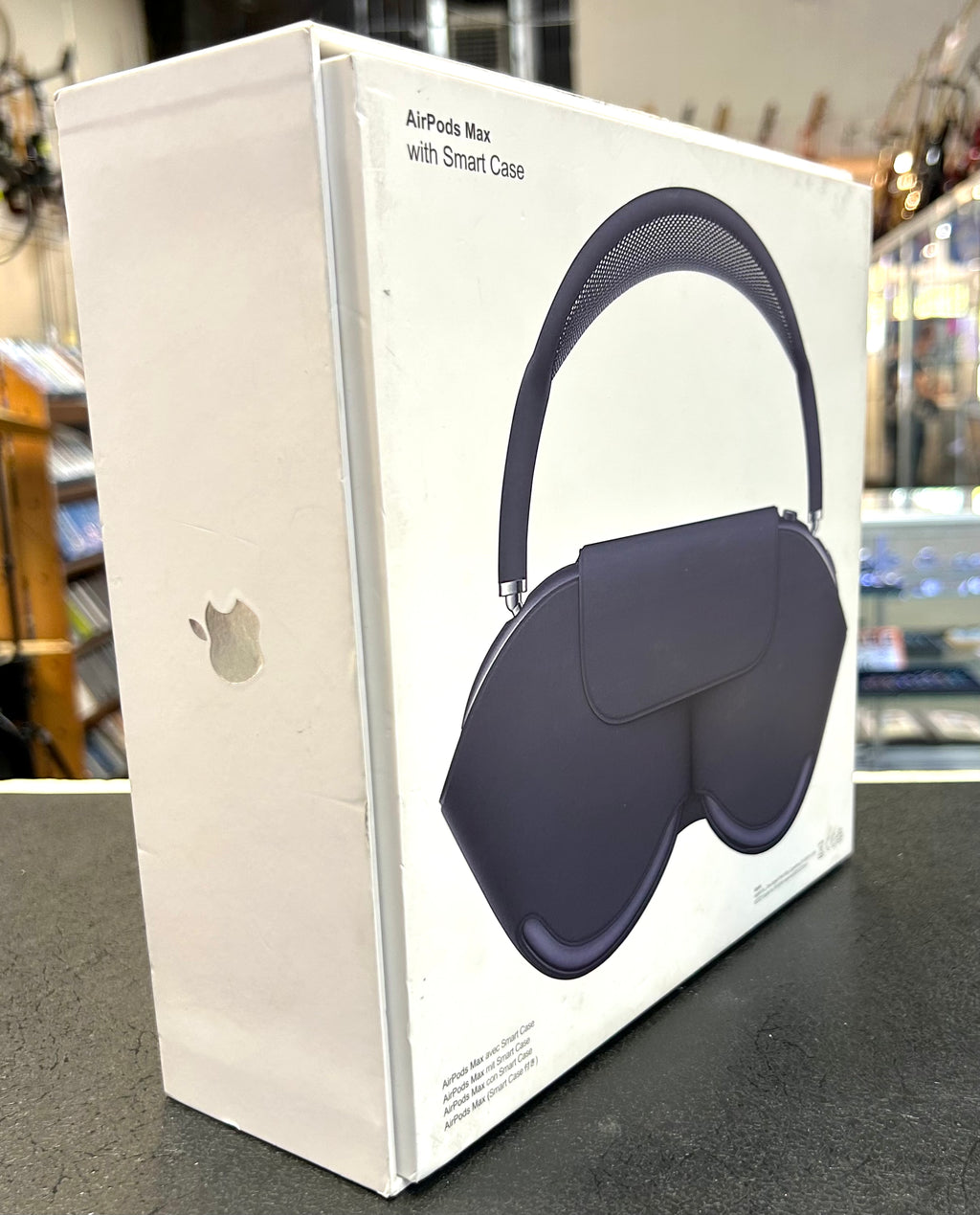 Apple AirPods Max Space Gray Wireless Noise Cancelling Headphones w/  Smart Case