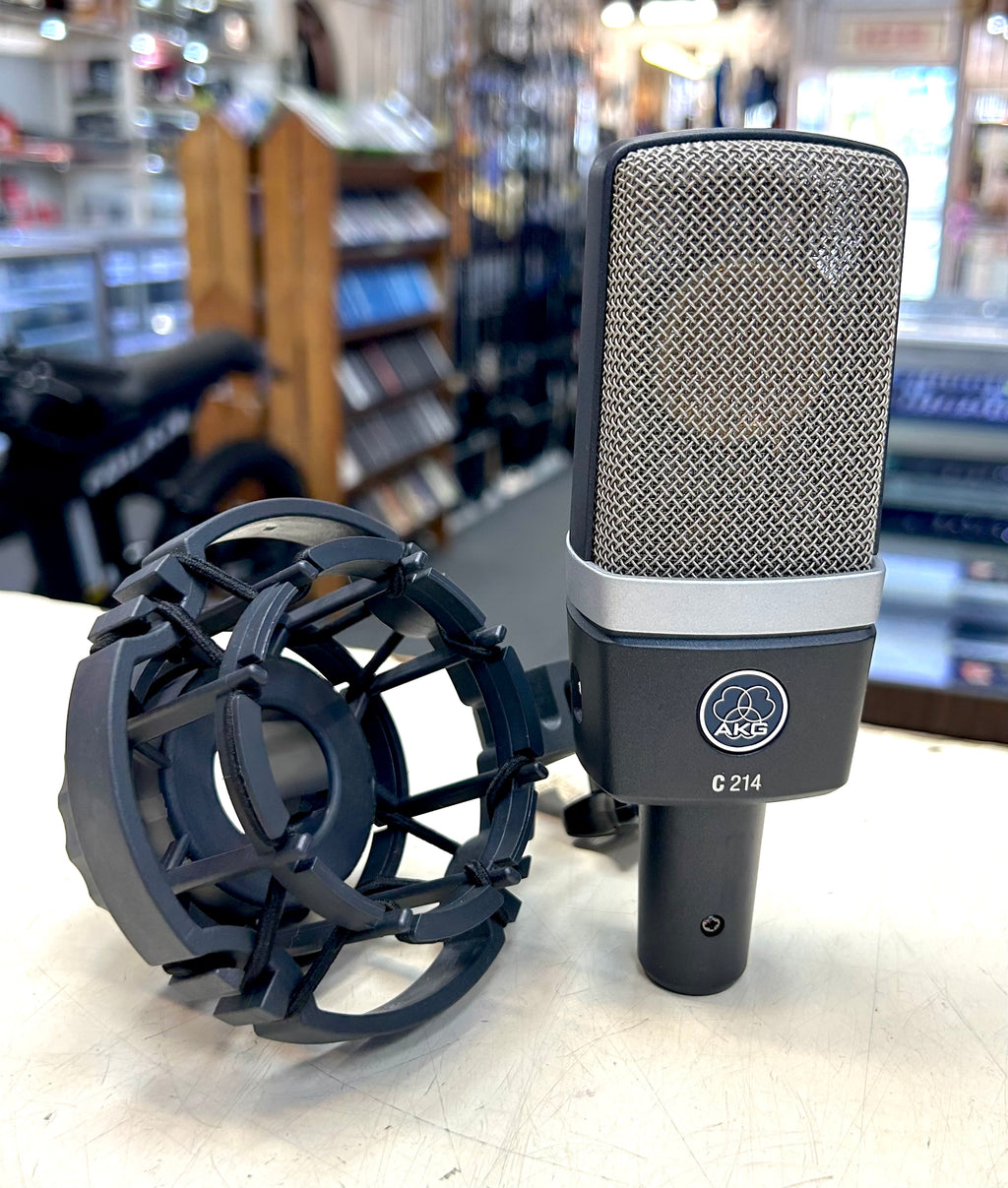 AKG C214 Large-Diaphragm Condenser Microphone w/ Shock Mount