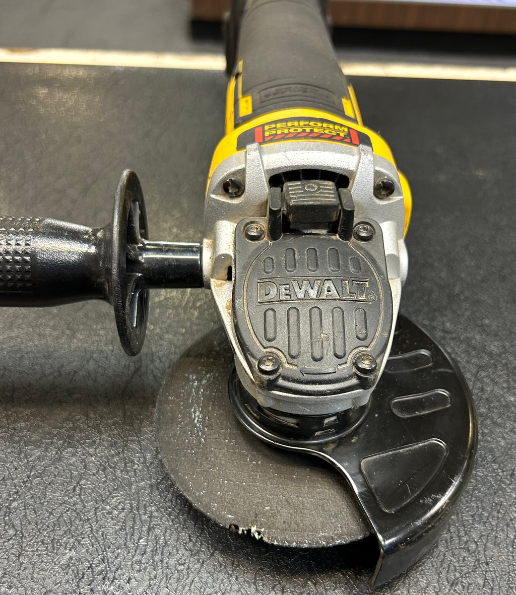 DEWALT DCG405 20V MAX XR Brushless 4-1/2” / 5” Cordless Angle Grinder Tool Only