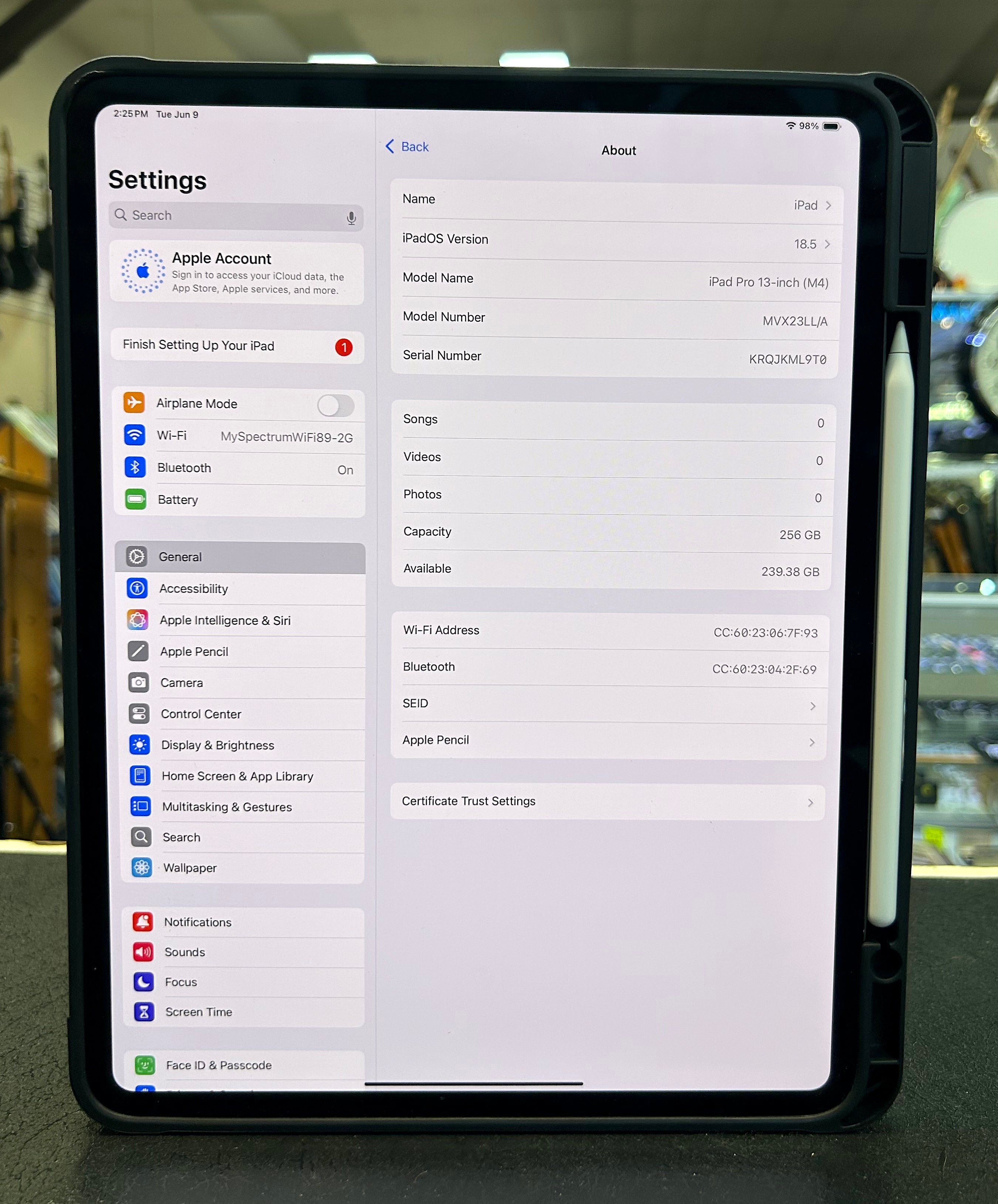 Apple iPad Pro 13