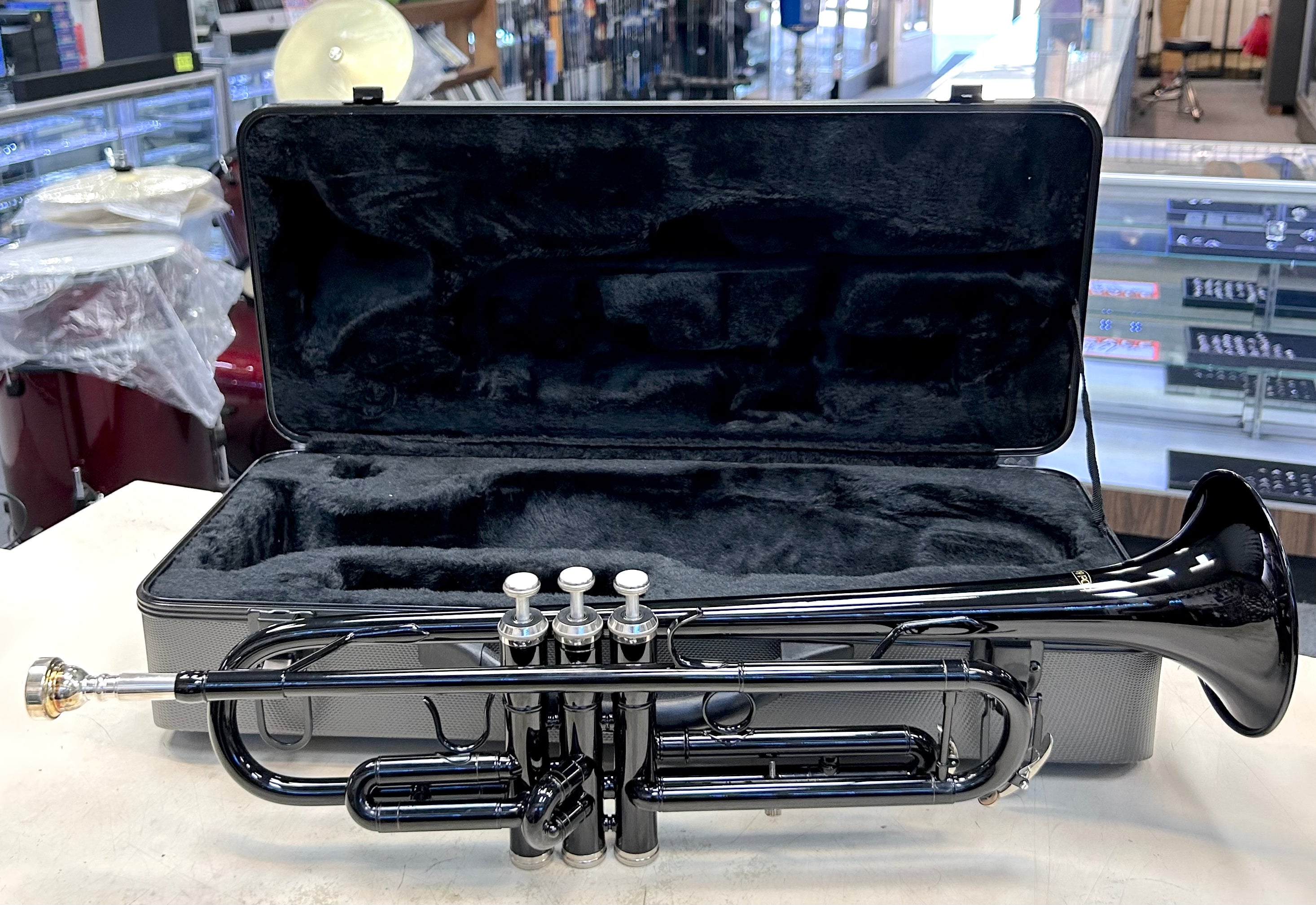 New Black Gloss Trumpet with Case – Student Beginner Band Instrument