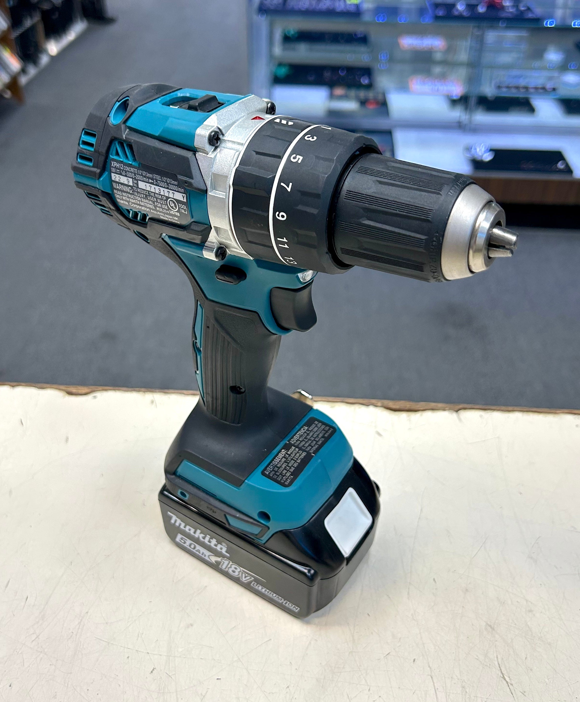 Makita XPH12 18V LXT Brushless Hammer Drill/Driver Kit