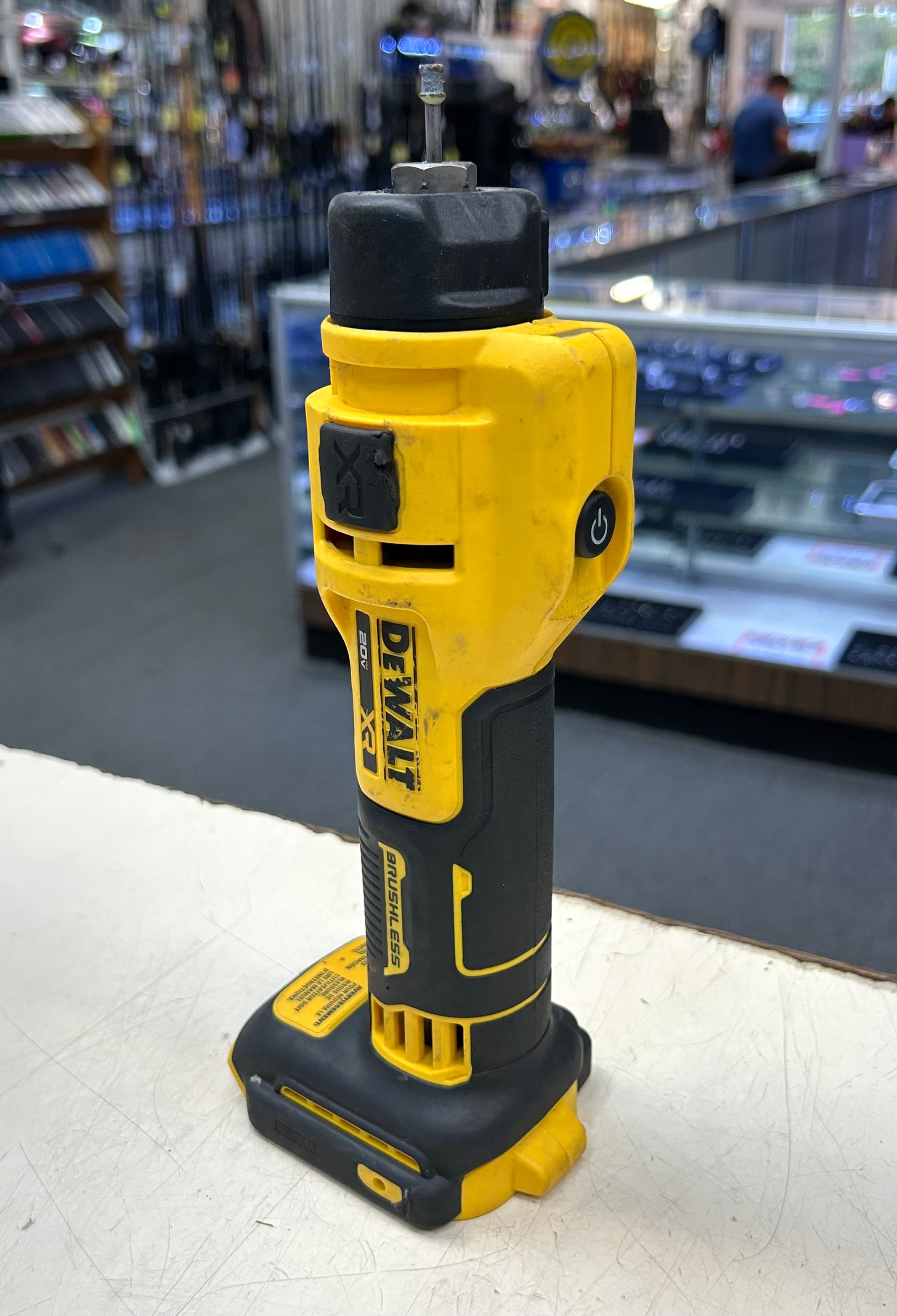 DeWalt 20V MAX Drywall Cut-Out Tool –Tool Only