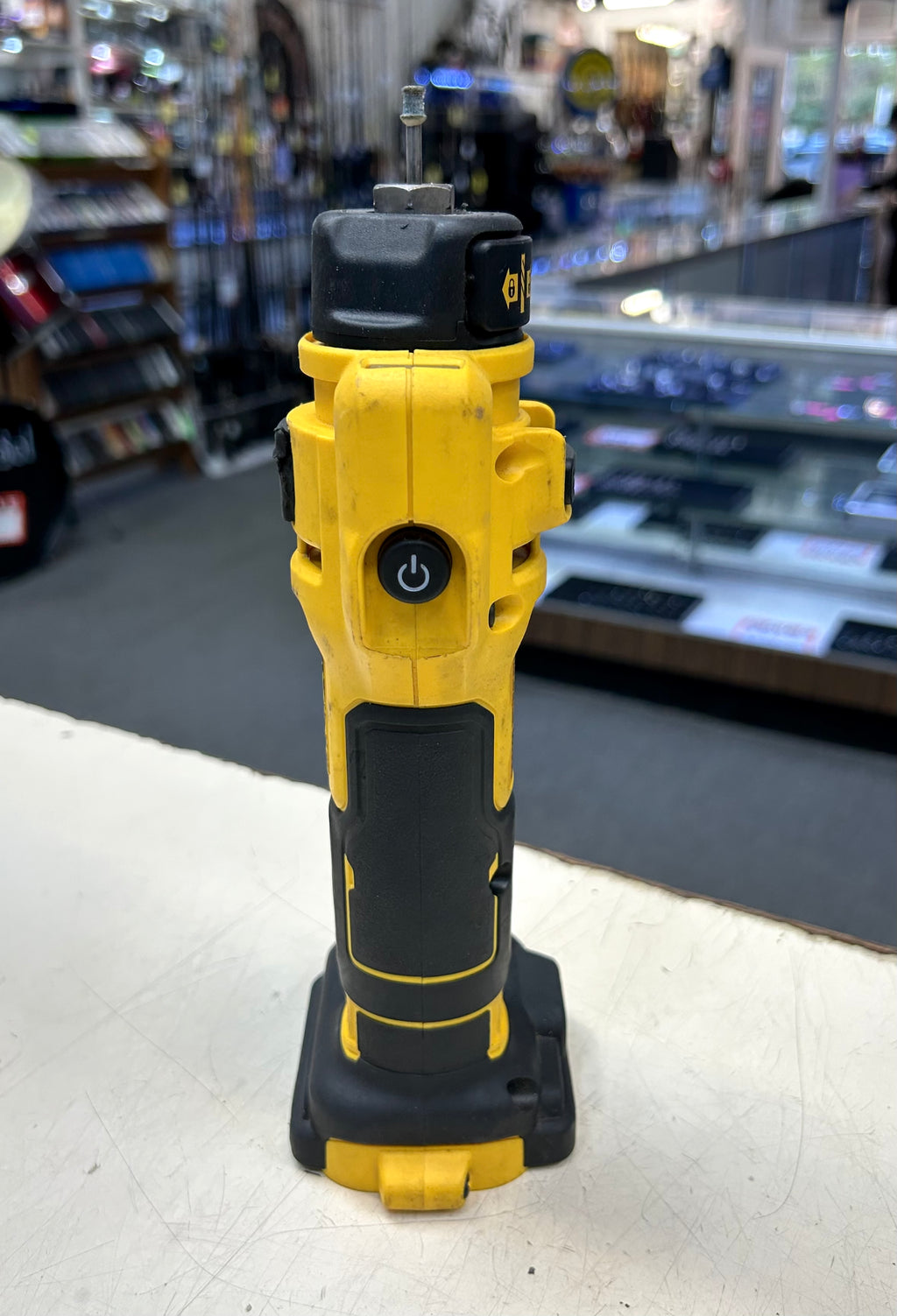 DeWalt 20V MAX Drywall Cut-Out Tool –Tool Only