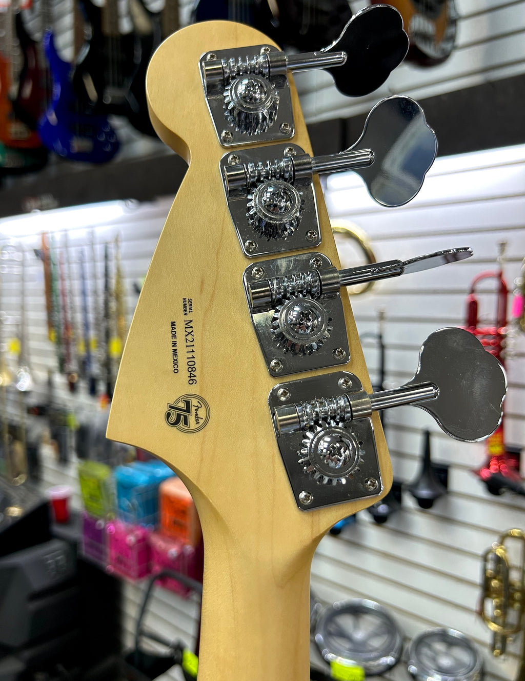 Fender Mustang Bass PJ Seafoam Green – Made in Mexico Short Scale Electric Bass w/ Hard Case