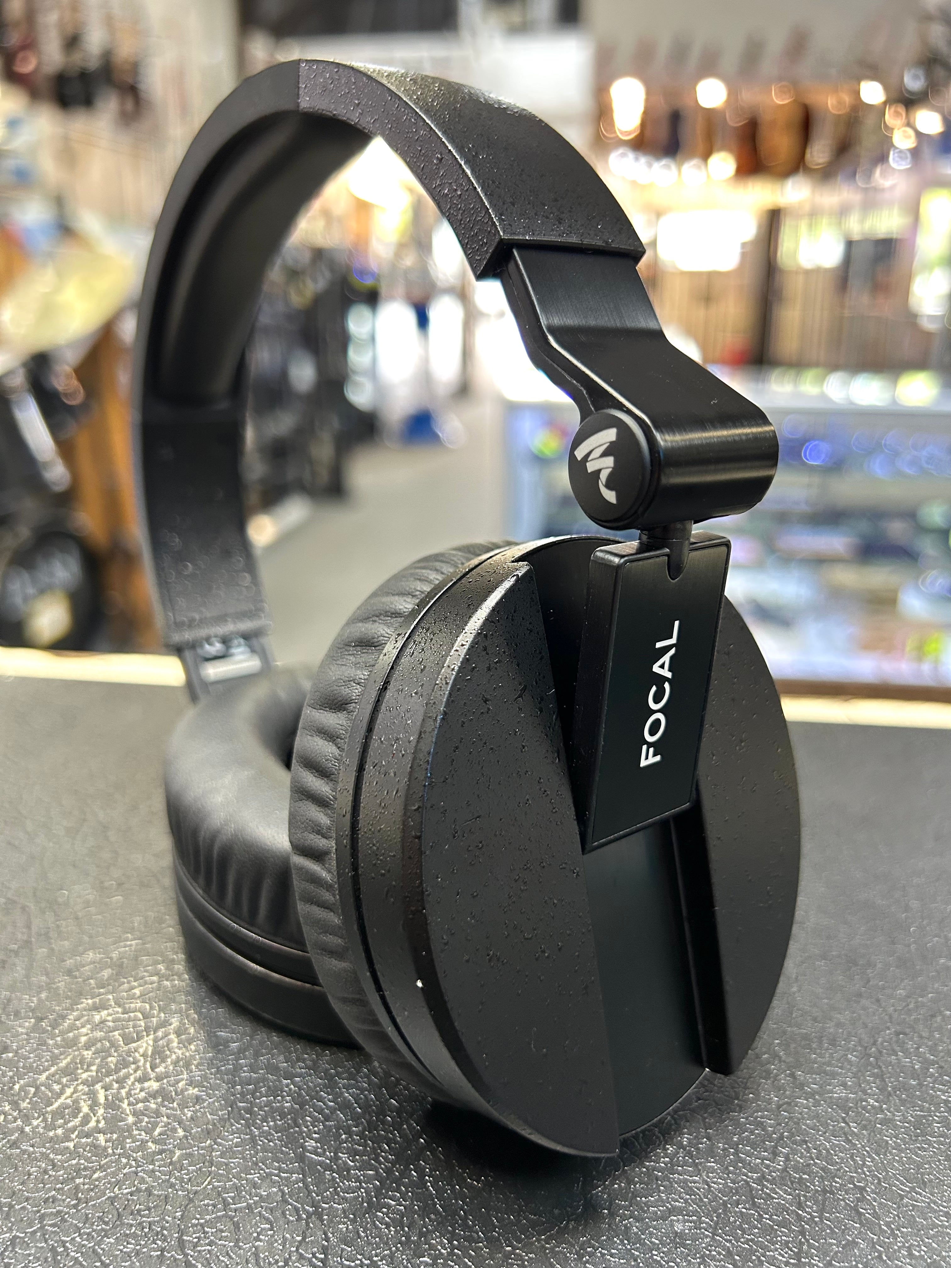 Focal Spirit Professional Studio Monitoring Headphones w/ Original Box & Coiled Cable