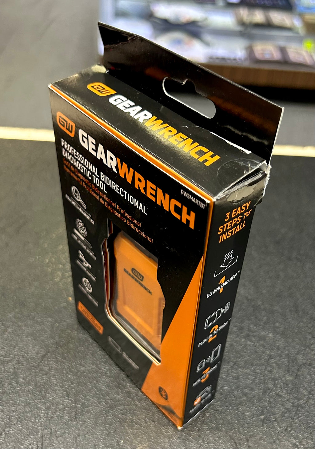 GEARWRENCH GWSMARTBT Professional Bidirectional Diagnostic Tool – Bluetooth OBD2 Scanner