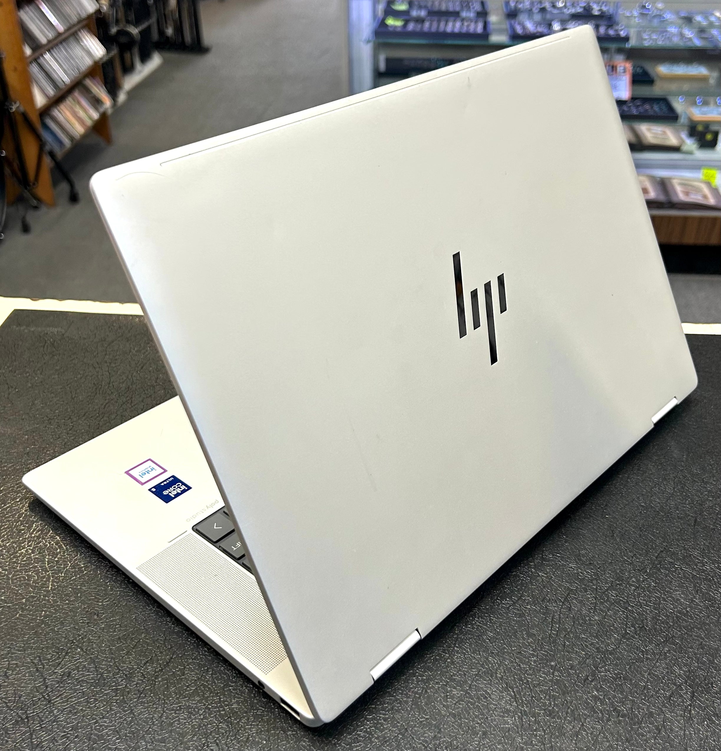 HP Envy x360 16" 2-in-1 Touchscreen Laptop Intel Core Ultra 5 16GB RAM 512GB SSD