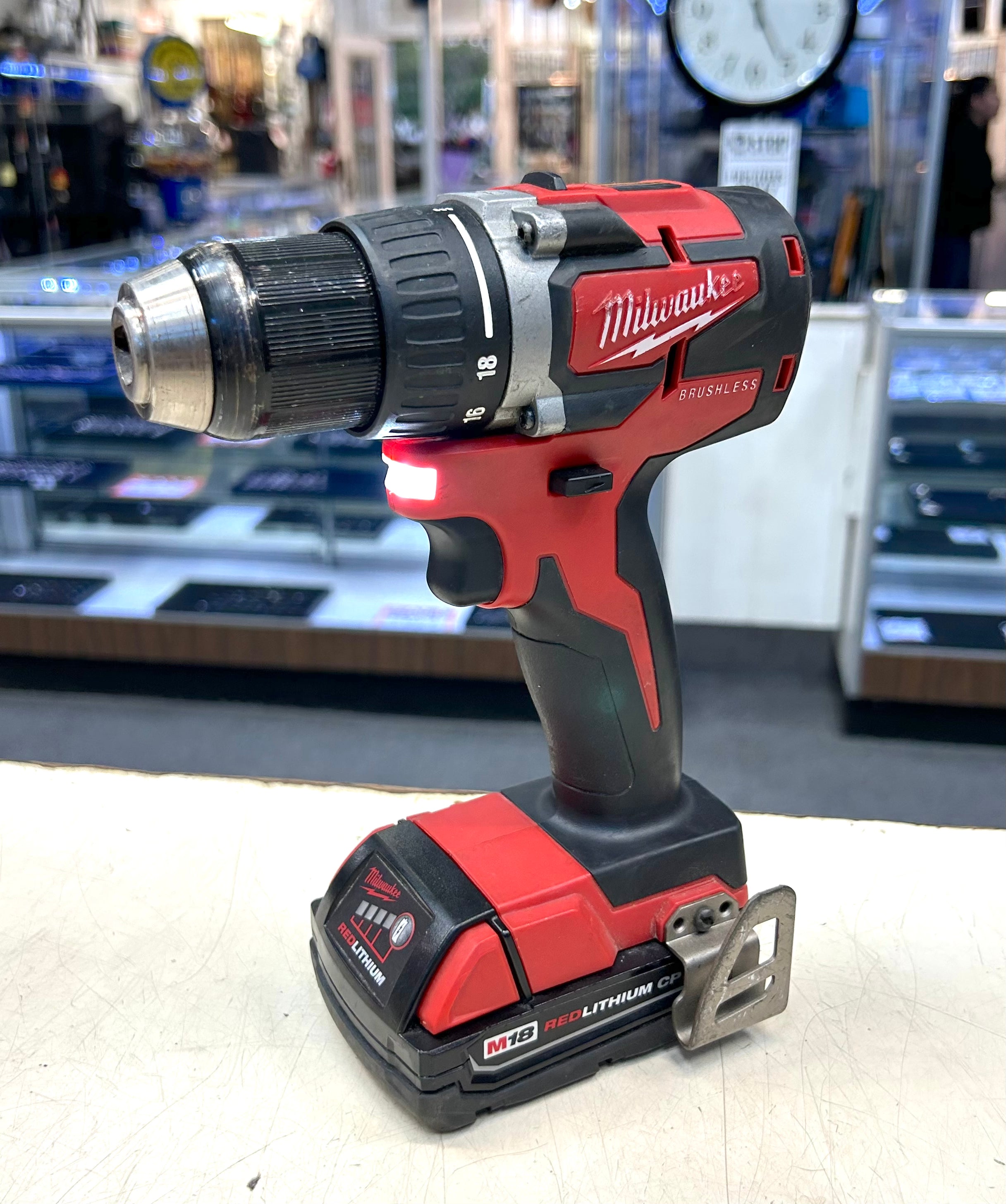Milwaukee M18 1/2” Compact Drill/Driver with Battery & Charger – Tested, Working