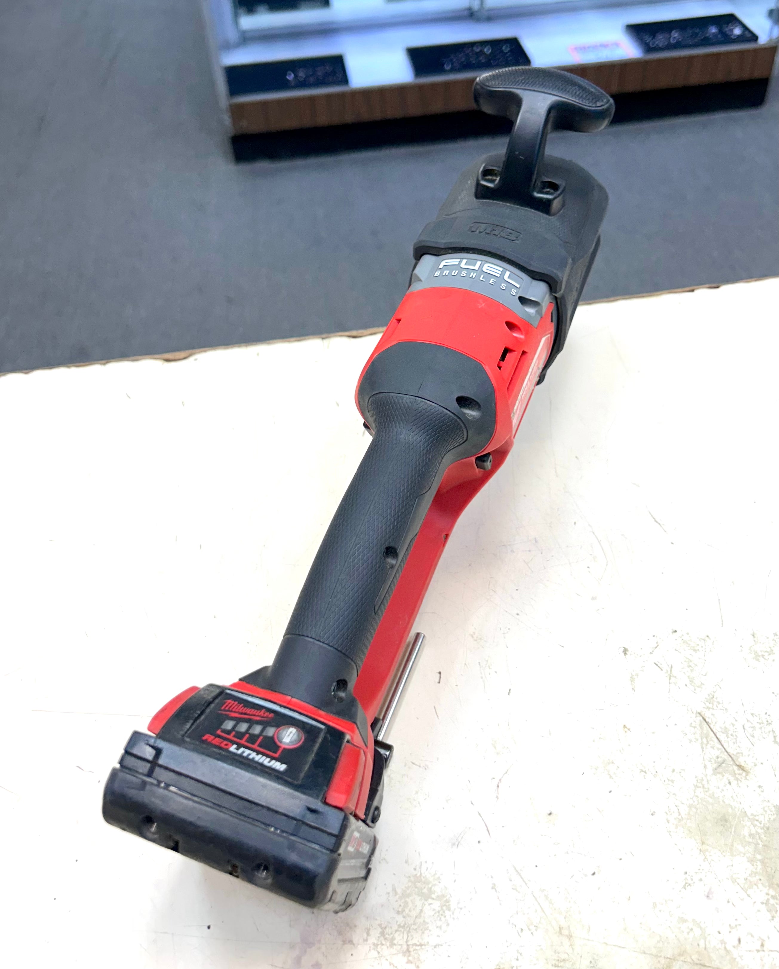 Milwaukee M18 FUEL 1/2” Right Angle Drill with Battery – Pre-Owned, Tested