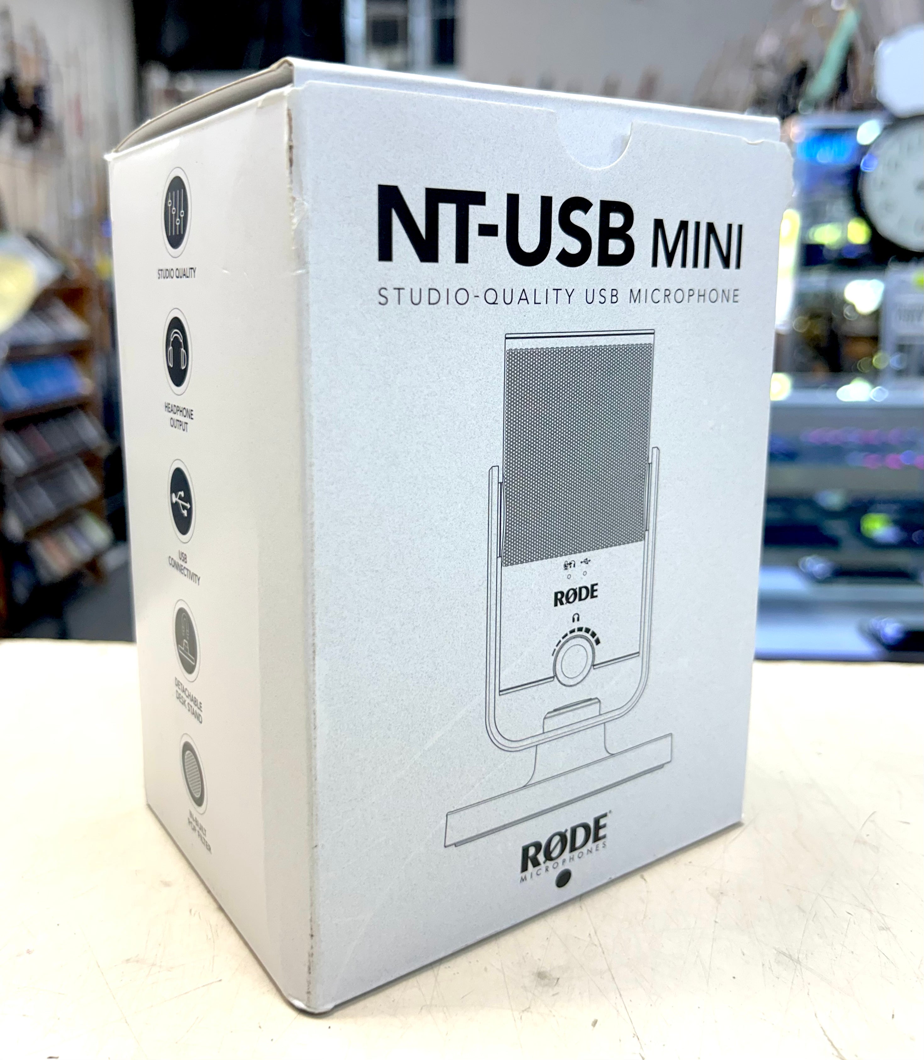 RØDE NT-USB Mini USB Condenser Microphone w/ Stand Studio Quality Podcast Streaming Mic