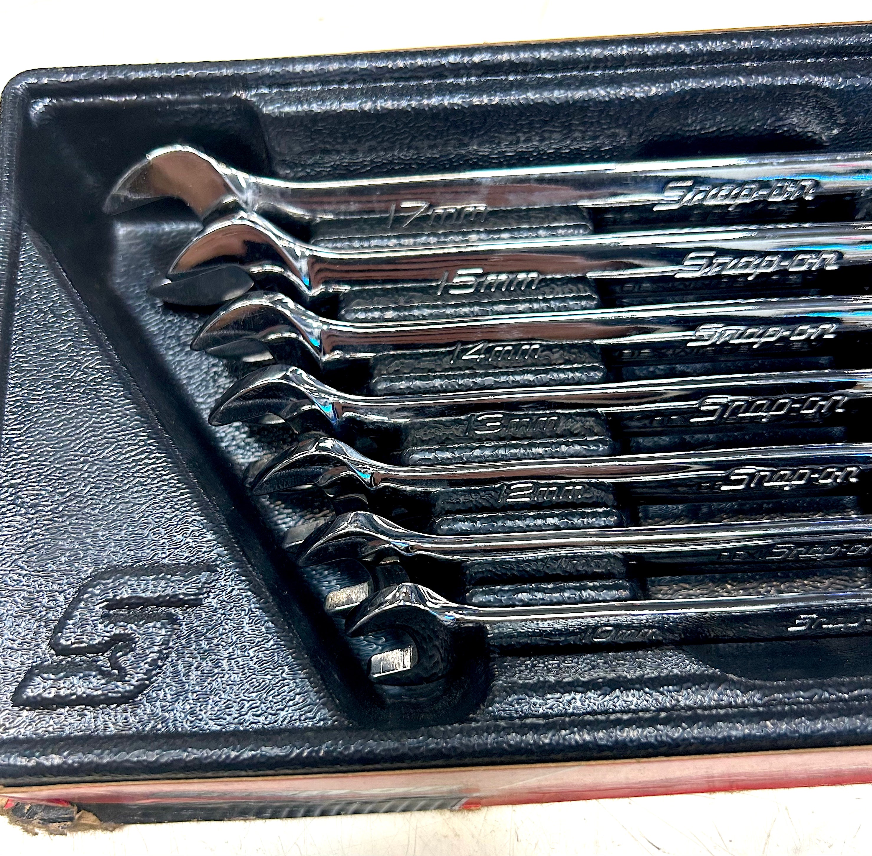 Snap-on 7-Piece Metric Combination Wrench Set – Pre-Owned, Excellent Condition