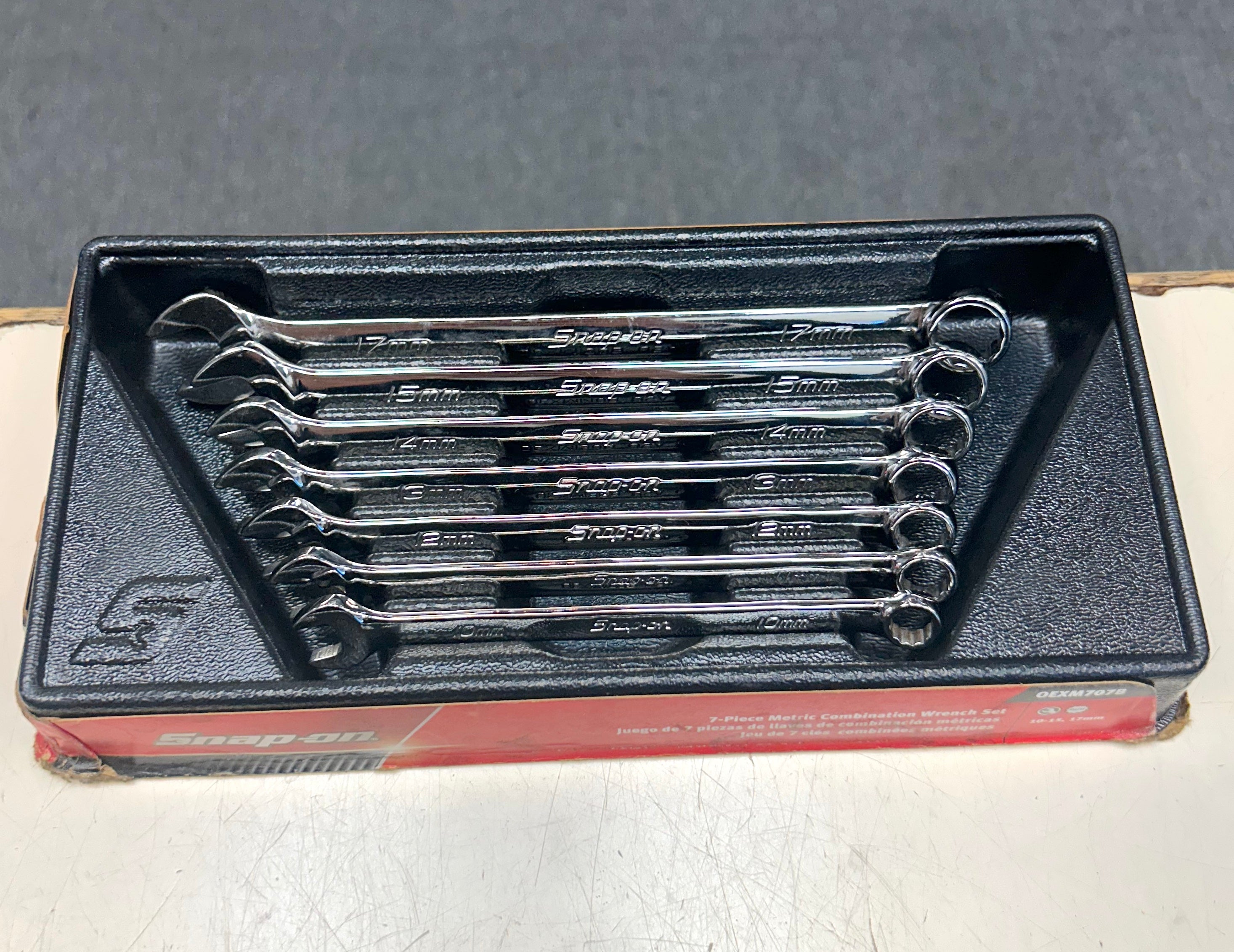 Snap-on 7-Piece Metric Combination Wrench Set – Pre-Owned, Excellent Condition