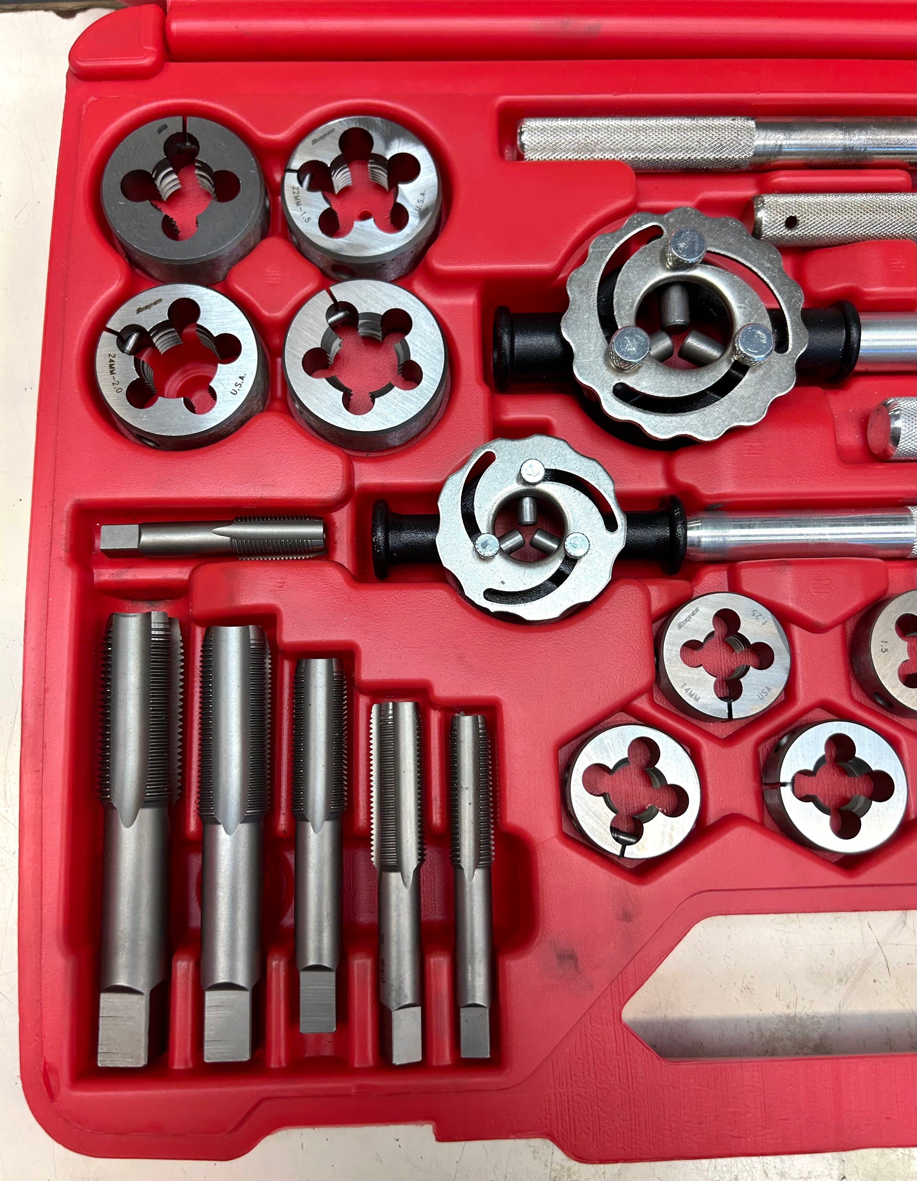 Snap-On Metric Tap & Die Set – Pre-Owned, Complete Set, Great Condition