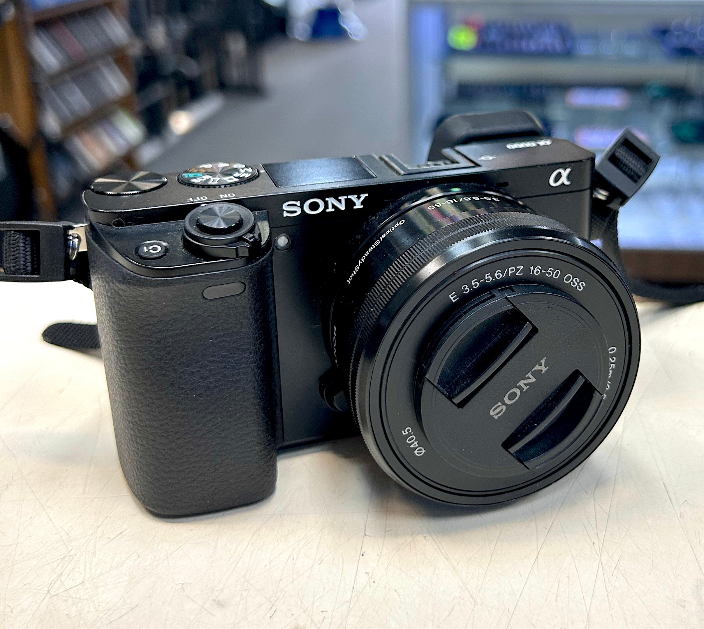 Sony Alpha a6000 ILCE-6000 24.3MP Mirrorless Camera + 16-50mm OSS Lens | FAST AF