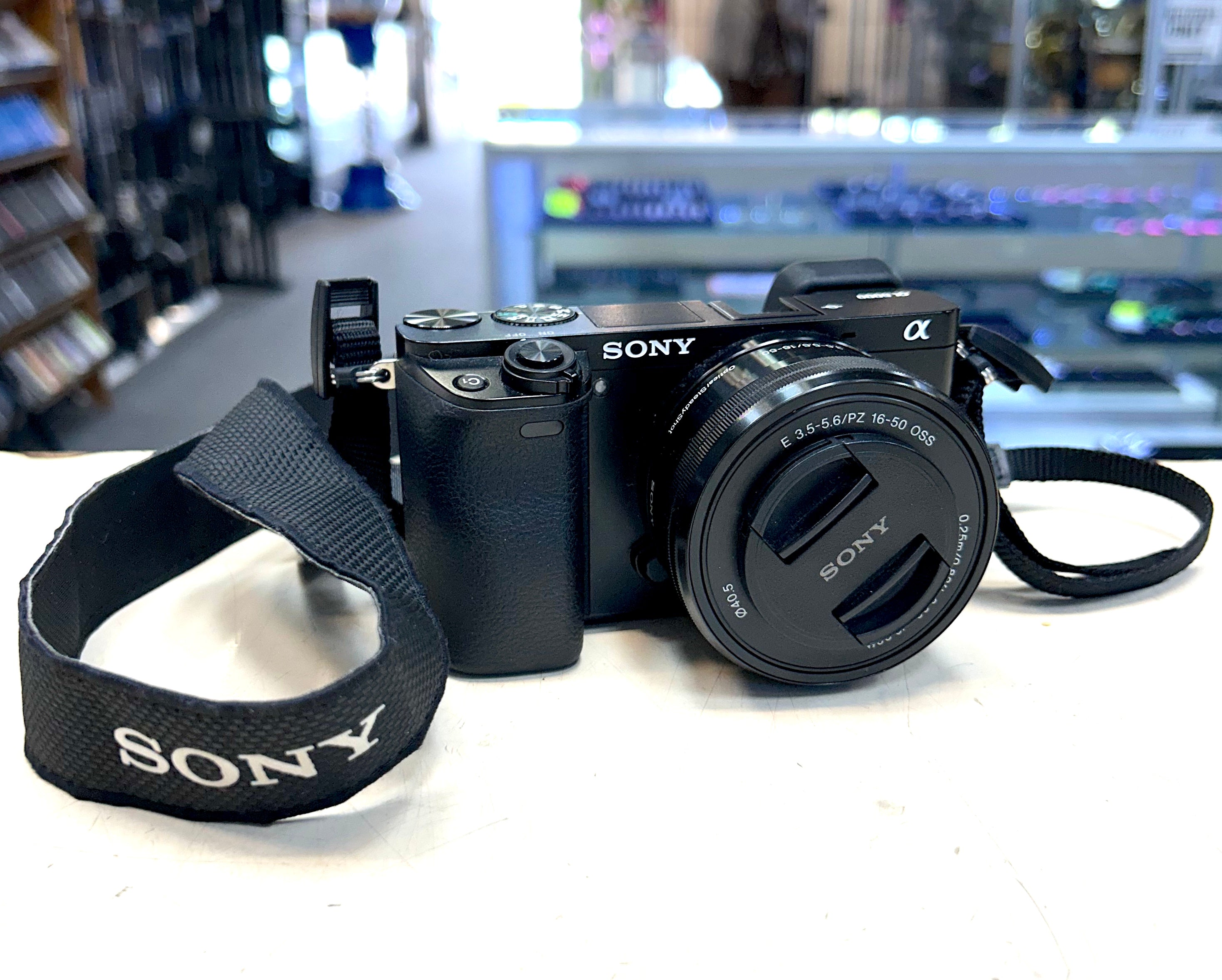 Sony Alpha a6000 ILCE-6000 24.3MP Mirrorless Camera + 16-50mm OSS Lens | FAST AF