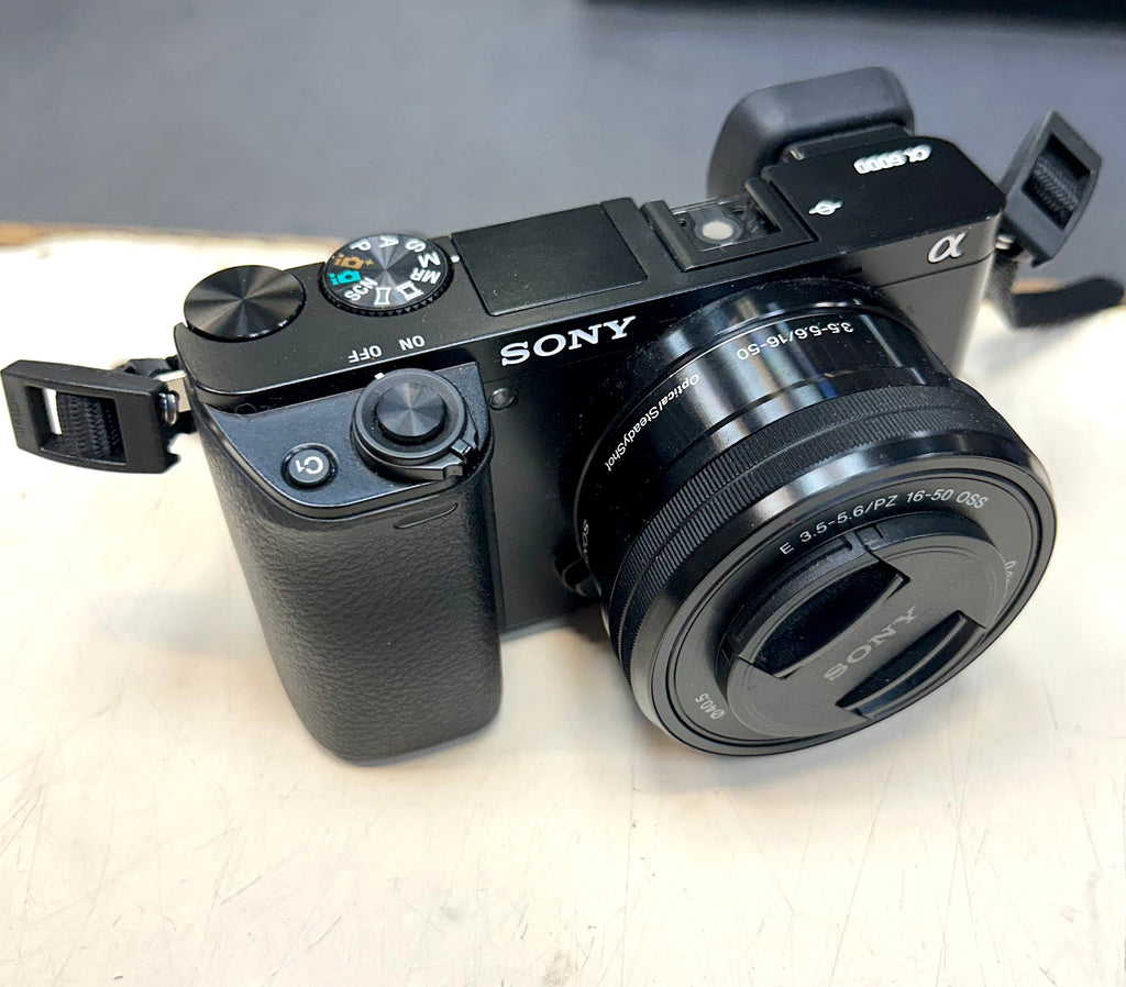 Sony Alpha a6000 ILCE-6000 24.3MP Mirrorless Camera + 16-50mm OSS Lens | FAST AF