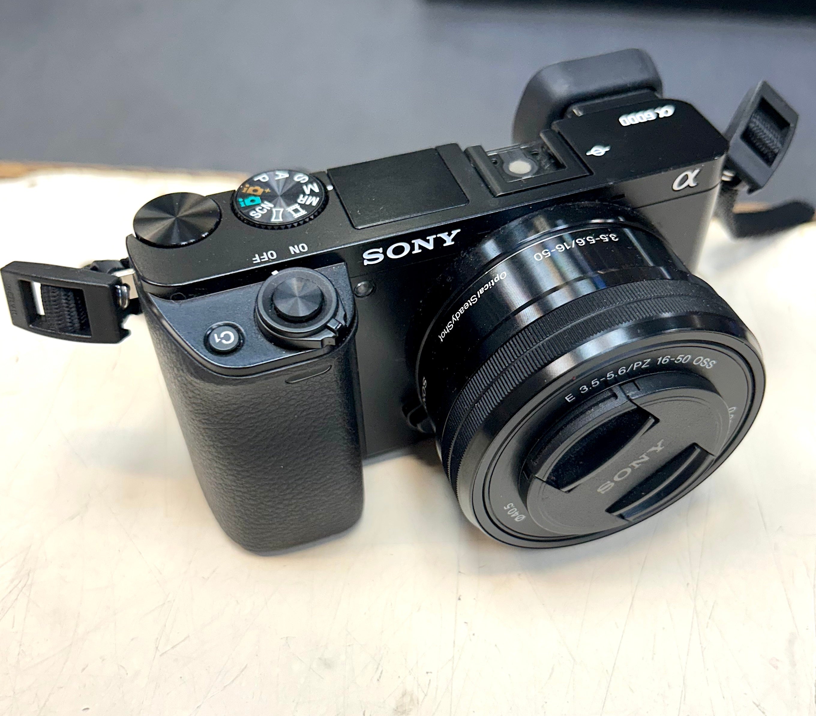 Sony Alpha a6000 ILCE-6000 24.3MP Mirrorless Camera + 16-50mm OSS Lens | FAST AF