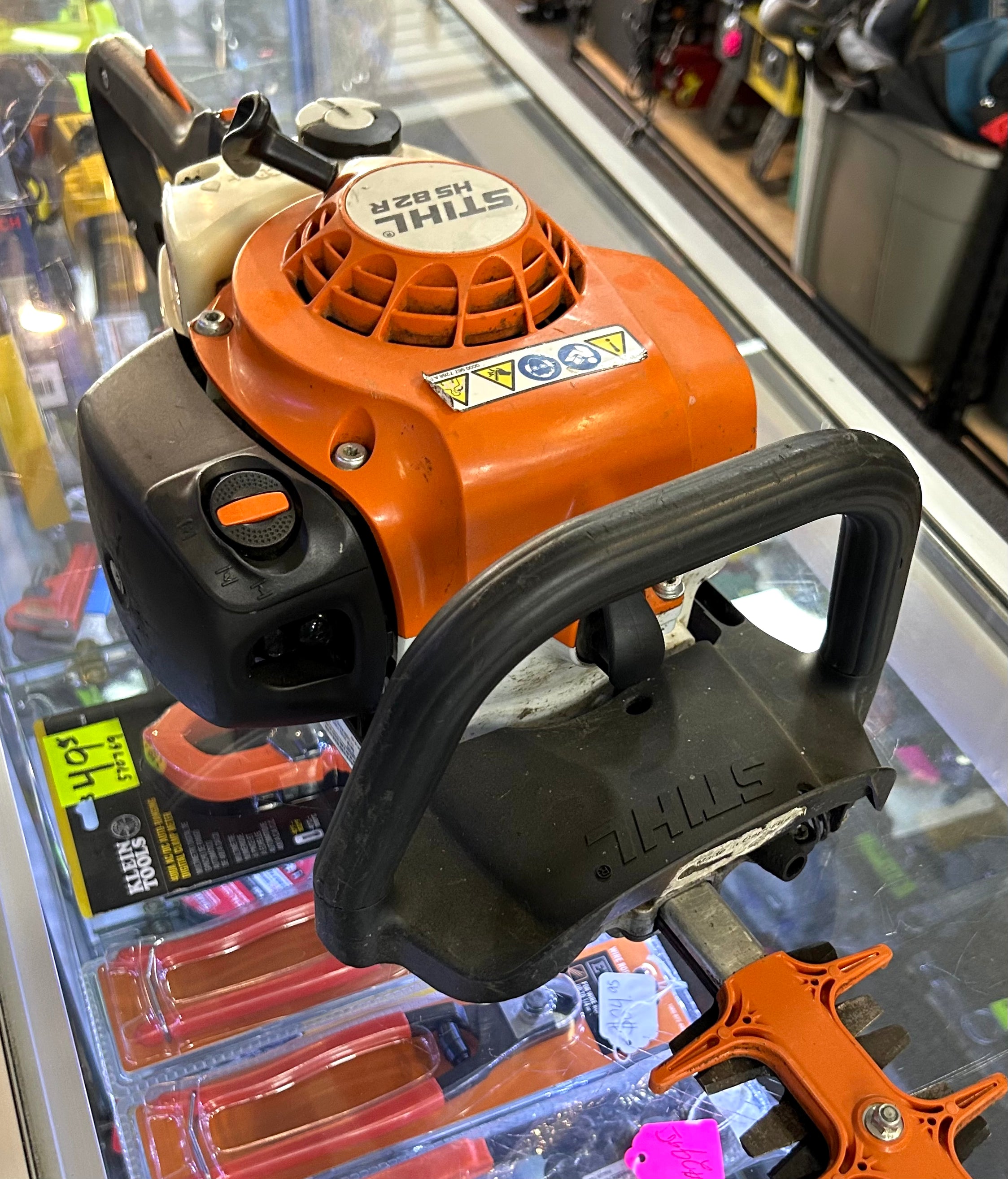 Stihl HS 82 R Professional Gas Hedge Trimmer – Commercial Grade