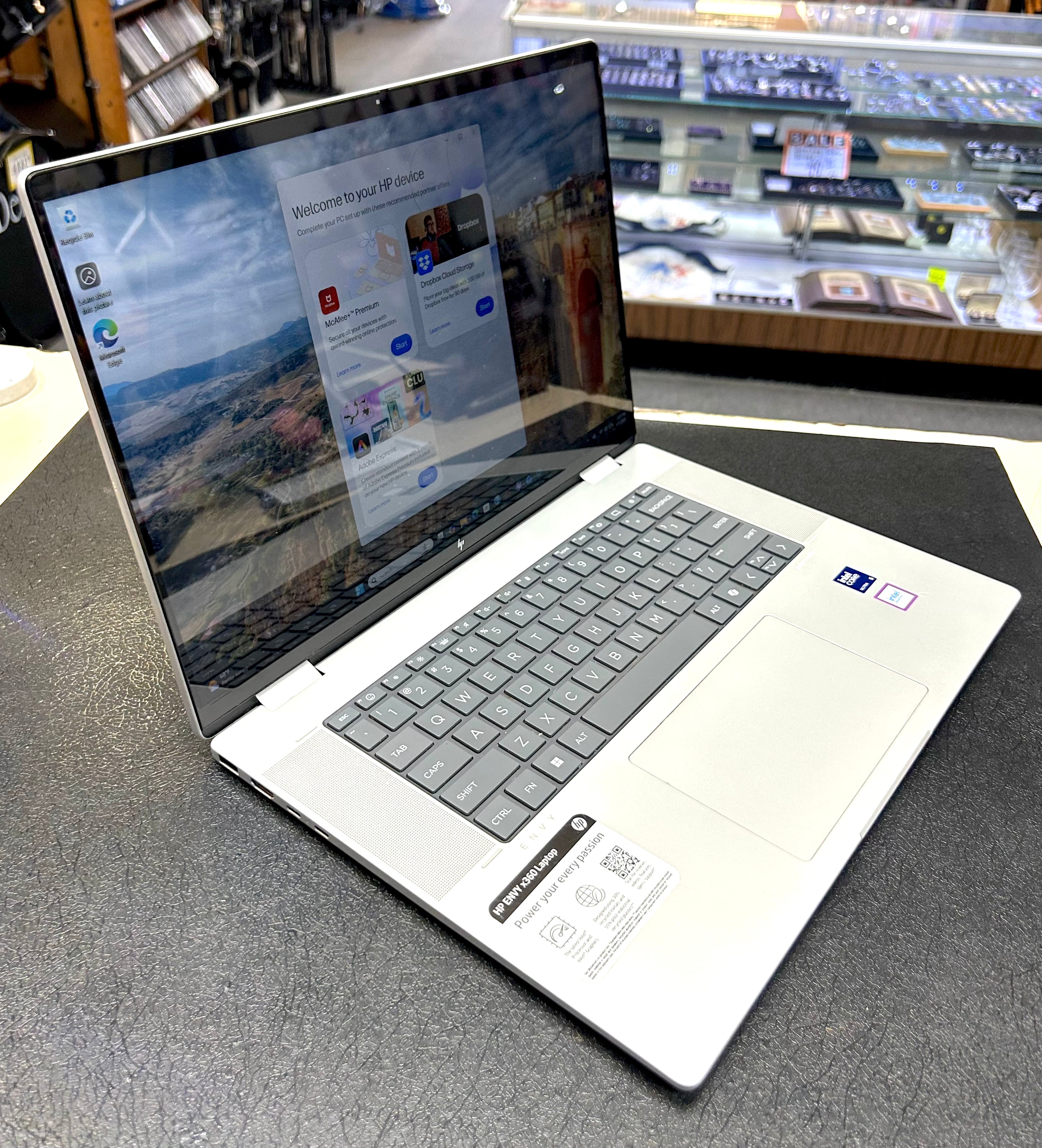 HP Envy x360 16" 2-in-1 Touchscreen Laptop Intel Core Ultra 5 16GB RAM 512GB SSD