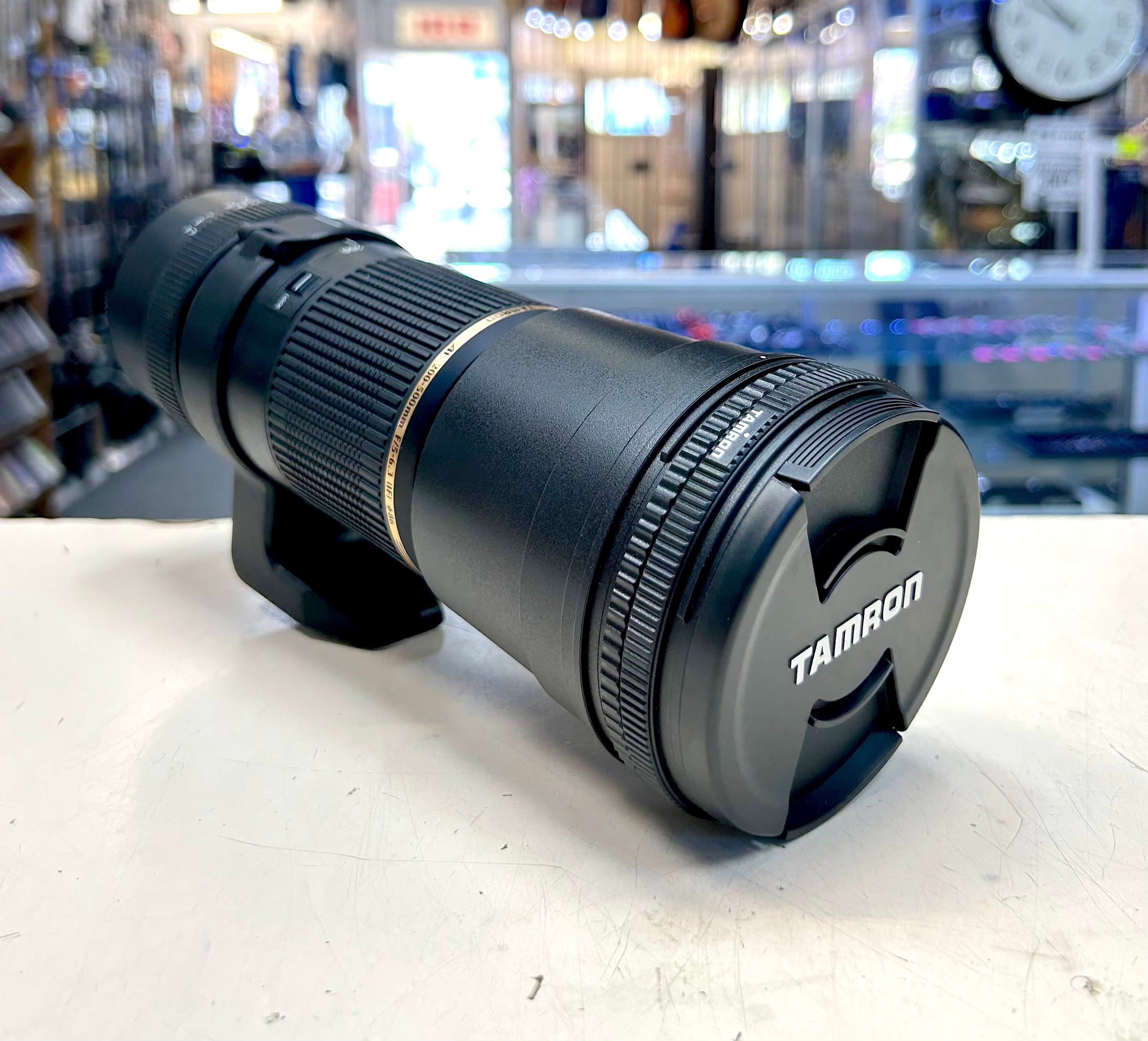 Tamron SP AF 200-500mm f/5-6.3 Di LD IF Telephoto Zoom Lens w/ Tripod Collar & Case