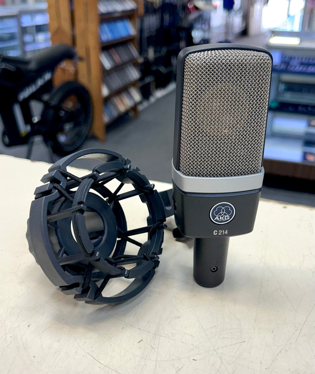 AKG C214 Large-Diaphragm Condenser Microphone w/ Shock Mount